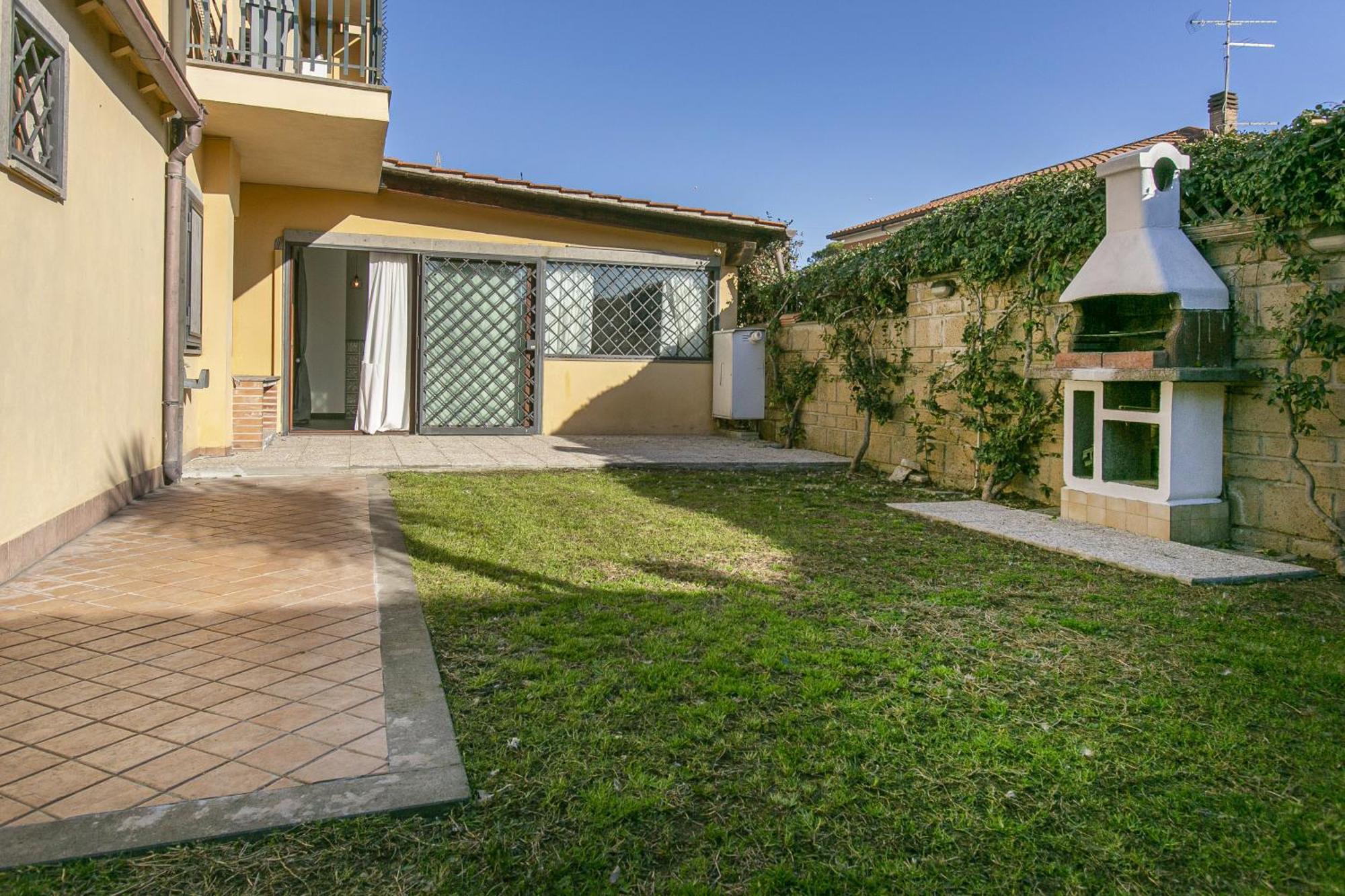Casa Moderna Con Giardino Roma