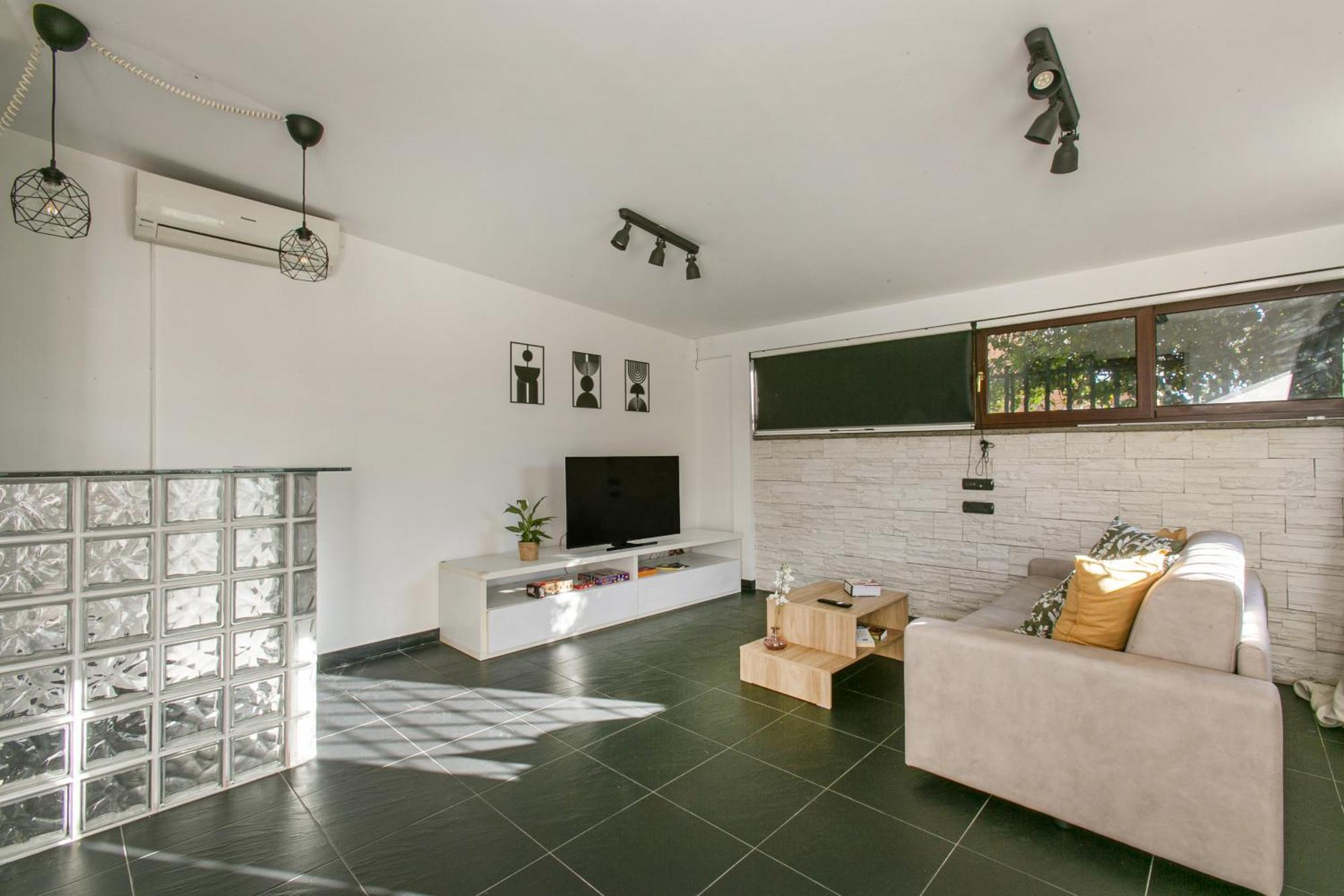 Casa Moderna Con Giardino Roma